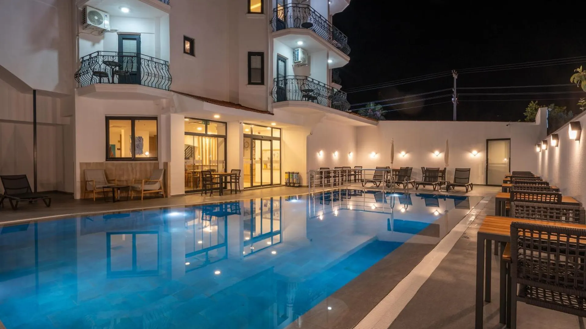 Hotel Skykhan Otel Fethiye